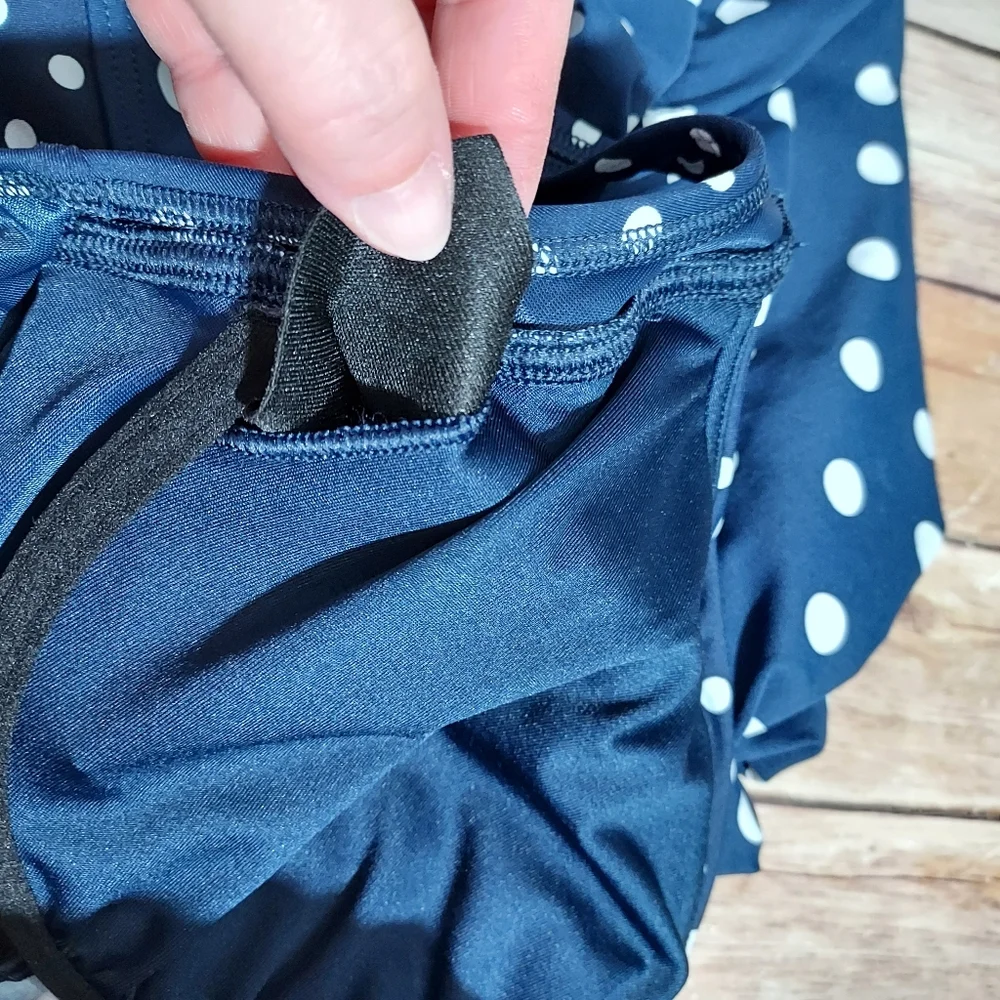 Lands End blue polka dot tankini top 10